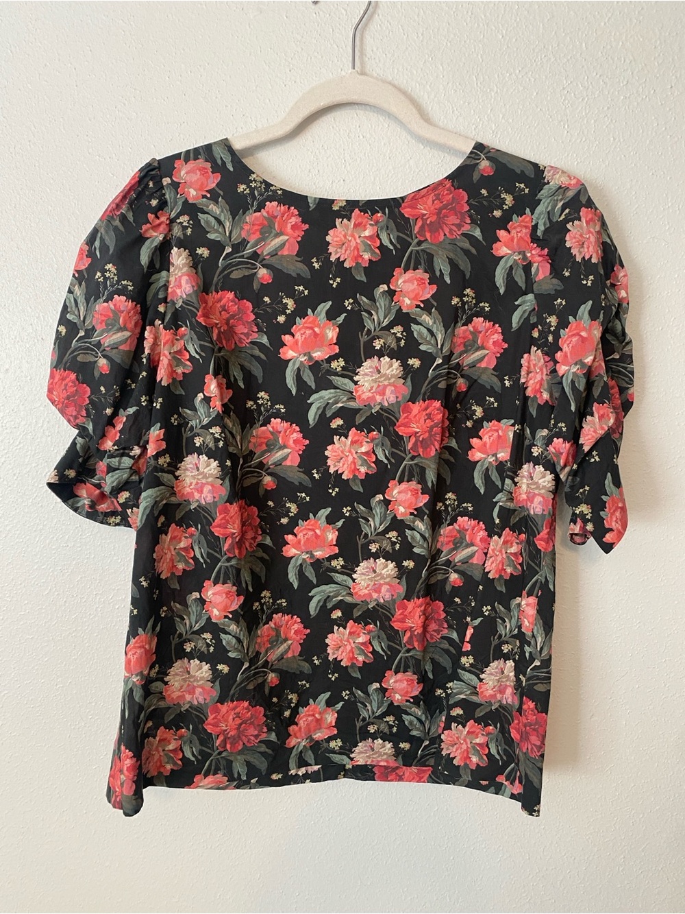 ANTONIO MELANI Black Blouse with Pink Floral Print